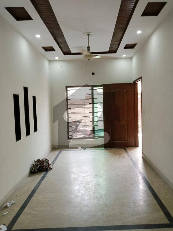 4 marla house for sale in military accounts society main college road LHR