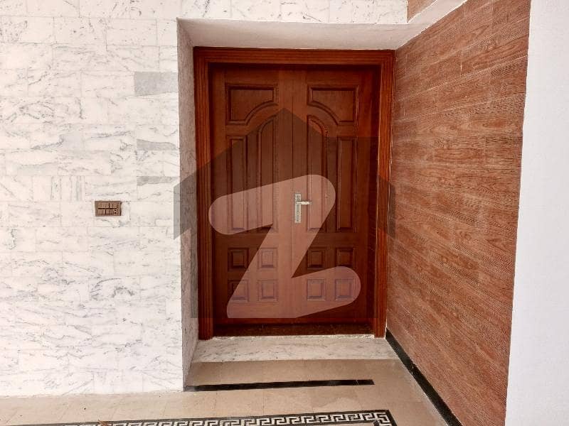 ای ۔ 7 اسلام آباد میں 5 کمروں کا 2 کنال مکان 7 لاکھ میں کرایہ پر دستیاب ہے۔