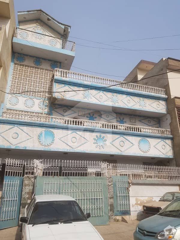 گلشنِ اقبال - بلاک 1 گلشنِ اقبال گلشنِ اقبال ٹاؤن کراچی میں 8 کمروں کا 10 مرلہ مکان 3.9 کروڑ میں برائے فروخت۔