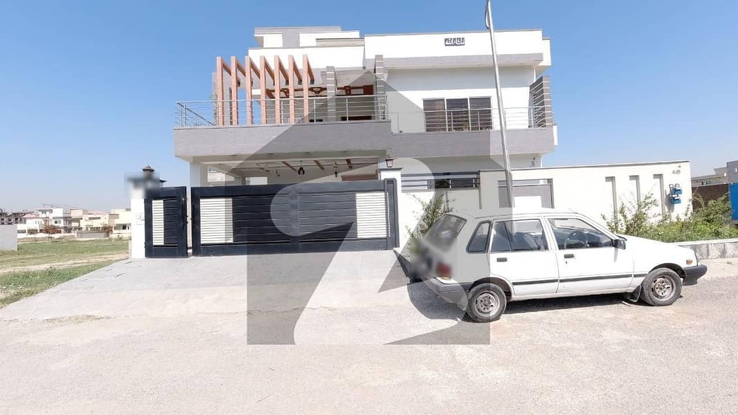 1 Kanal Beautiful House For Sale In F-17 Tnt Islamabad