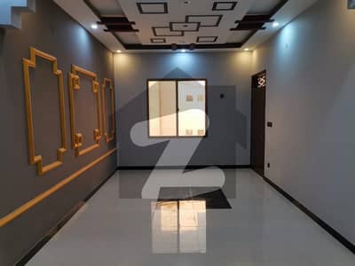 سیکٹر 17-اے - پنجابی سوداگر سوسائٹی سکیم 33 - سیکٹر 17-اے سکیم 33 کراچی میں 4 کمروں کا 5 مرلہ مکان 2.5 کروڑ میں برائے فروخت۔