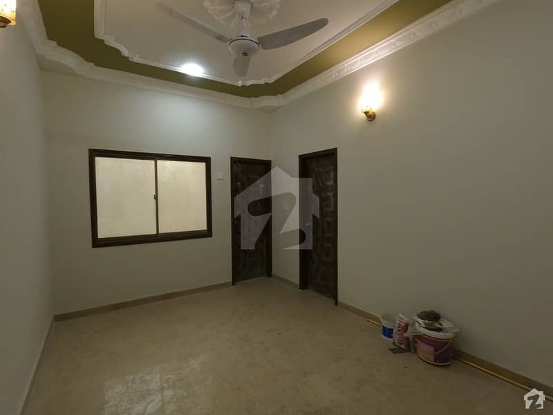 منظور کالونی کراچی میں 2 کمروں کا 4 مرلہ فلیٹ 48 لاکھ میں برائے فروخت۔