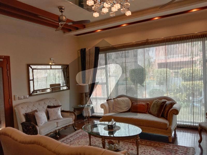 1 Kanal Modern Design Luxury Bungalow For Sale On Top Location Phase 4 Lahore Features