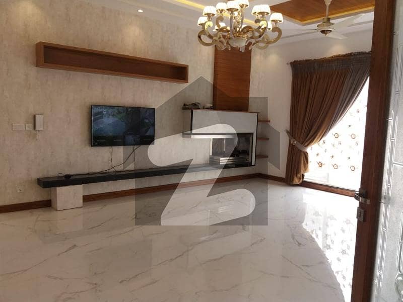 1 Kanal Double Unit Nice Out Class Beautiful House For Rent Dha Phase 4