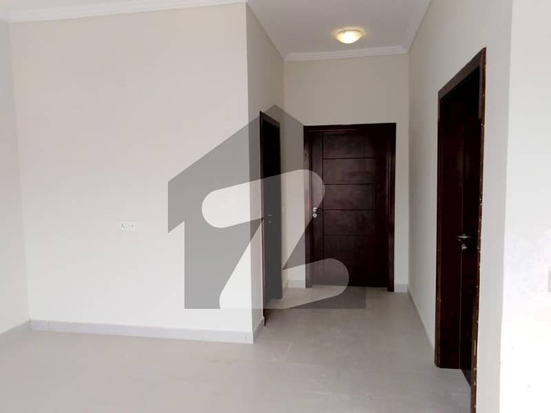 200 Square Yards House In Bahria Town - Precinct 11-A For rent