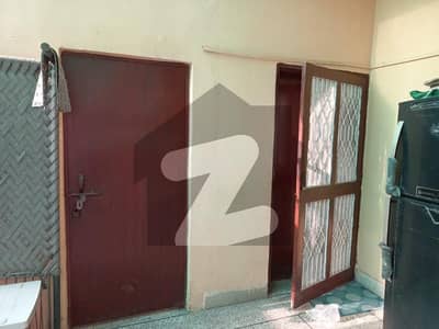 Portion With 2 Beds Attached Bath Room For Rent