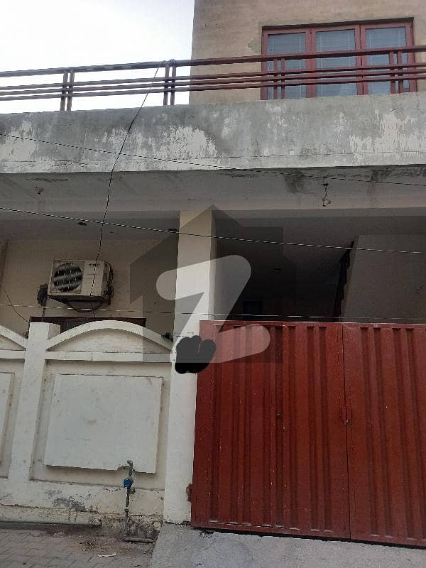 اعوان ٹاؤن ۔ علی بلاک اعوان ٹاؤن لاہور میں 2 کمروں کا 6 مرلہ مکان 1.01 کروڑ میں برائے فروخت۔