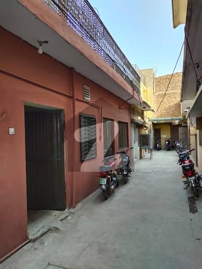 خرم کالونی راولپنڈی میں 2 کمروں کا 5 مرلہ مکان 1.35 کروڑ میں برائے فروخت۔