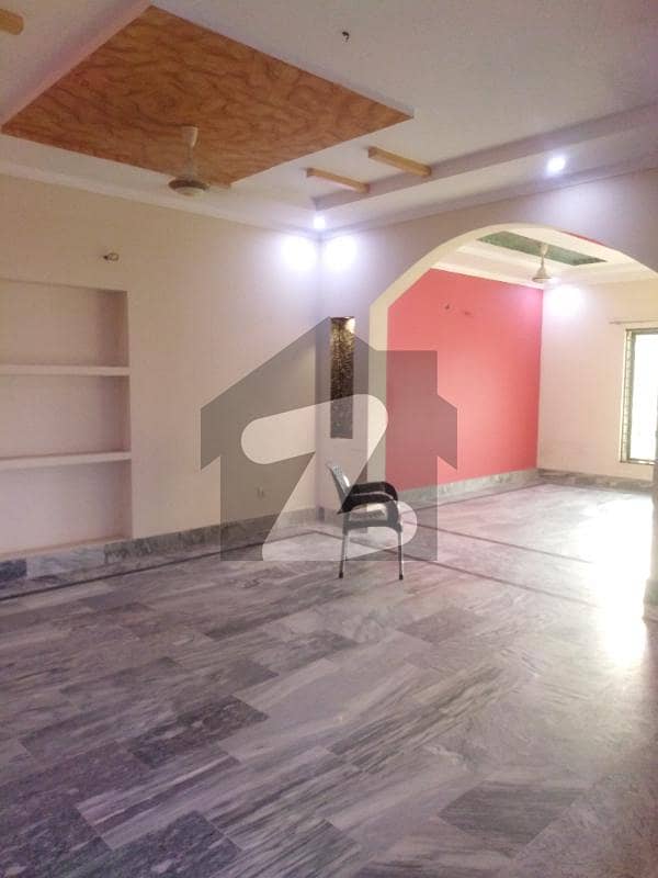 2250 Square Feet Upper Portion In Cantt For Rent At Good Location