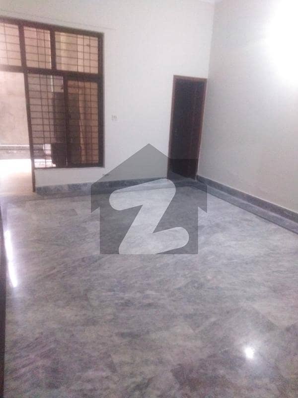 Reserve A Centrally Located  Lower Portion Of 3600 Square Feet In Saddar