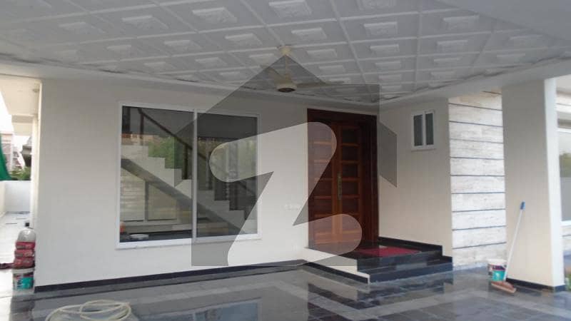 one Kanal Size ground portion (Corner) For Rent In DHA II Isb