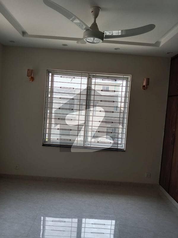 Upper Portion With Separate Entrance Available For Rent In Phase 8 Eden City Lahore
