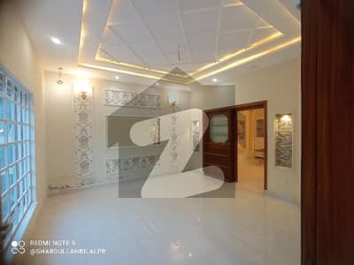 بحریہ آرچرڈ فیز 1 ۔ سینٹرل بحریہ آرچرڈ فیز 1 بحریہ آرچرڈ لاہور میں 5 کمروں کا 10 مرلہ مکان 3.25 کروڑ میں برائے فروخت۔