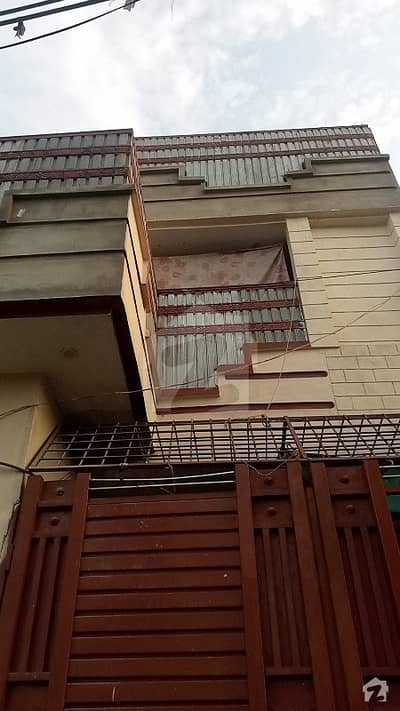 سواتی گیٹ پشاور میں 6 کمروں کا 5 مرلہ مکان 1.45 کروڑ میں برائے فروخت۔
