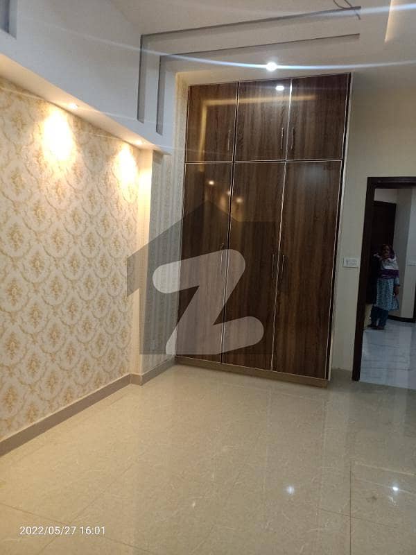 فیروزپور روڈ لاہور میں 2 کمروں کا 5 مرلہ زیریں پورشن 25 ہزار میں کرایہ پر دستیاب ہے۔