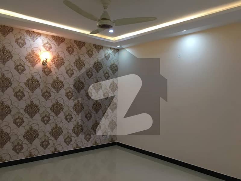 In DHA Phase 4 Of Lahore, A 1 Kanal House Is Available