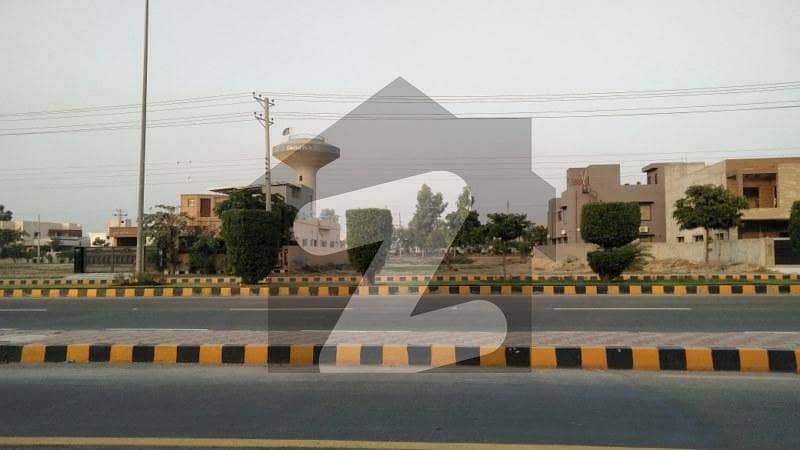 سینٹرل پارک ۔ بلاک اے سینٹرل پارک ہاؤسنگ سکیم لاہور میں 1 کنال رہائشی پلاٹ 1.48 کروڑ میں برائے فروخت۔