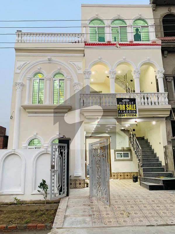 Five Marla Lavish Bunglow Owner Built For Sale In Canal Garden Lhr