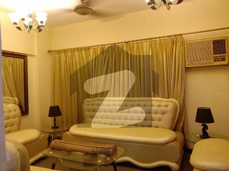 گلستانِِ جوہر ۔ بلاک 13 گلستانِ جوہر کراچی میں 2 کمروں کا 6 مرلہ فلیٹ 40 ہزار میں کرایہ پر دستیاب ہے۔