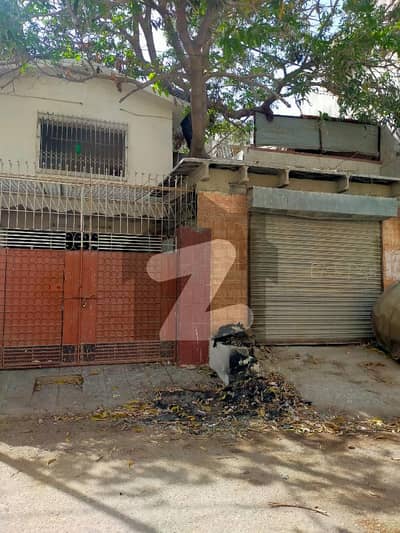 Very Ideal Location Single Story House In Shadman For Sale