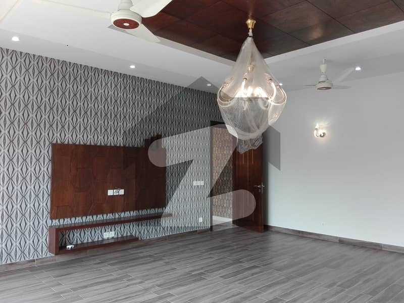 A 1 Kanal Upper Portion In Model Town Is On The Market For rent