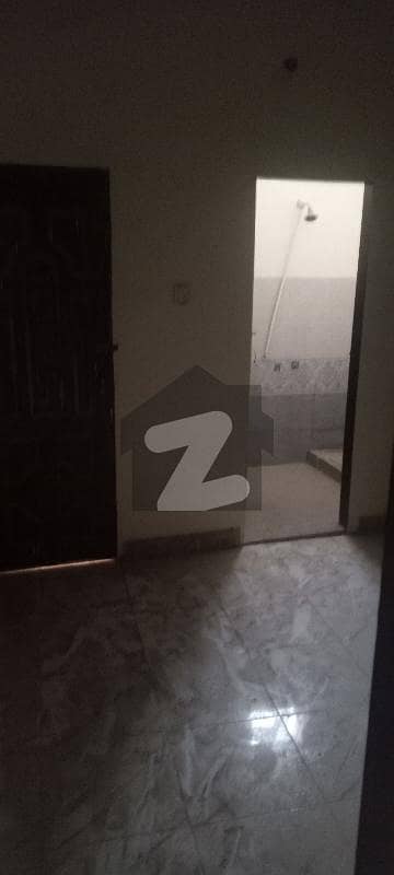 پی اینڈ ٹی کالونی کراچی میں 2 کمروں کا 4 مرلہ فلیٹ 25 لاکھ میں برائے فروخت۔