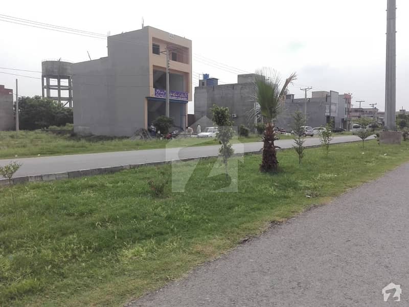 3.55 Marla Commercial Plot 50ft Road Plot Available For Sale