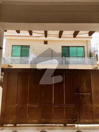 محلہ گرِڈ اسٹیشن چکوال میں 4 کمروں کا 10 مرلہ مکان 2 کروڑ میں برائے فروخت۔