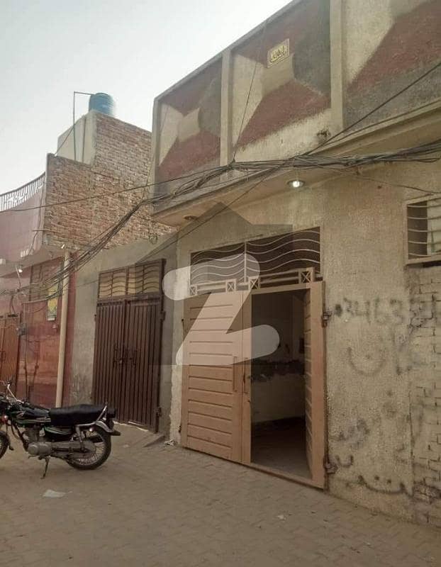 حسن آباد کالونی ملتان میں 3 کمروں کا 4 مرلہ مکان 60 لاکھ میں برائے فروخت۔