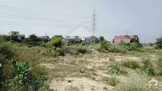 5 Marla Commercial Plot For Sale Lda Avenue One Most Prime Location