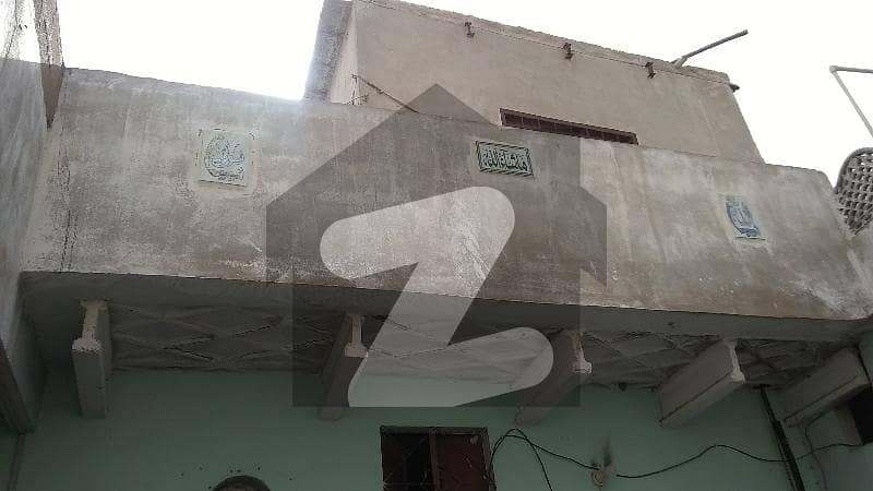 مدینہ کالونی نیو کراچی کراچی میں 6 کمروں کا 5 مرلہ مکان 65 لاکھ میں برائے فروخت۔