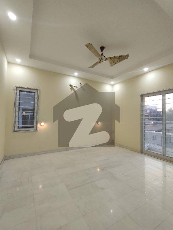 1 Kanal Barnd New Luxury Upper portion For Rent in G-13 Islamabad