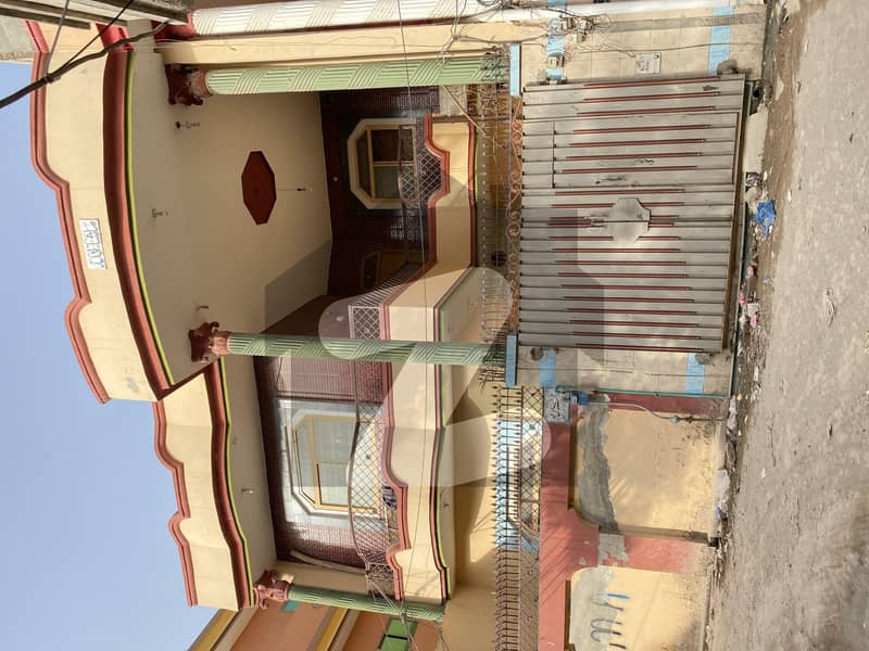 مرالہ روڈ سیالکوٹ میں 5 کمروں کا 6 مرلہ مکان 1.15 کروڑ میں برائے فروخت۔