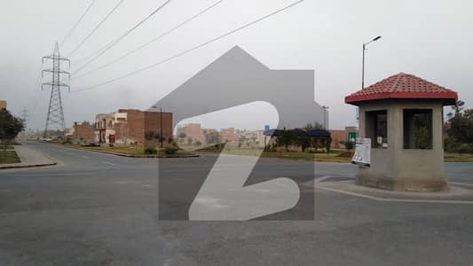 Plot File For Grabs In 1125 Square Feet Faisalabad