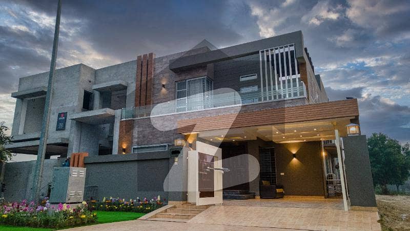 10 Marla House Full Basement With Room & Full Furnished House For Sale