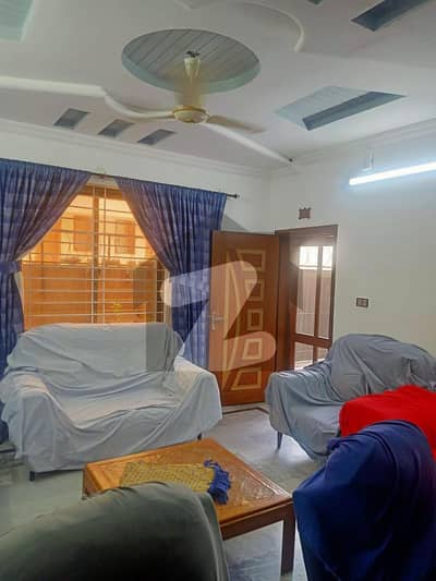 کورنگ روڈ اسلام آباد میں 4 کمروں کا 6 مرلہ مکان 2.35 کروڑ میں برائے فروخت۔