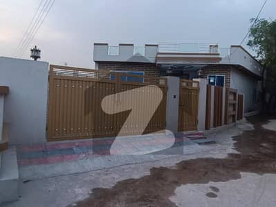 وکیل کالونی اسلام آباد ہائی وے راولپنڈی میں 4 کمروں کا 10 مرلہ مکان 1.1 کروڑ میں برائے فروخت۔