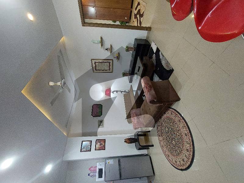 Fully Furnished One Bed Apartment Available Daily/weekly & Monthly
