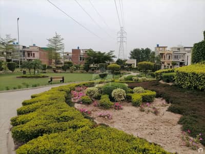 الجلیل گارڈن ۔ بلاک سی الجلیل گارڈن لاہور میں 5 مرلہ رہائشی پلاٹ 36 لاکھ میں برائے فروخت۔