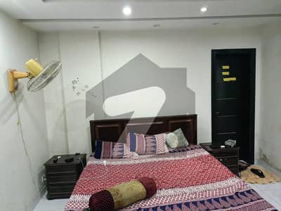 اے اے اے ہائٹس بحریہ ٹاؤن لاہور میں 1 کمرے کا 3 مرلہ فلیٹ 58 لاکھ میں برائے فروخت۔