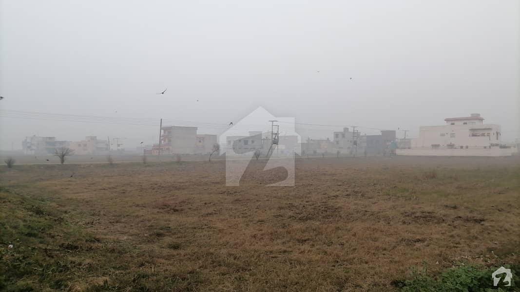 Stunning Corner Residential Plot Is Available For sale In Bahria Orchard Phase 4 - Block G1