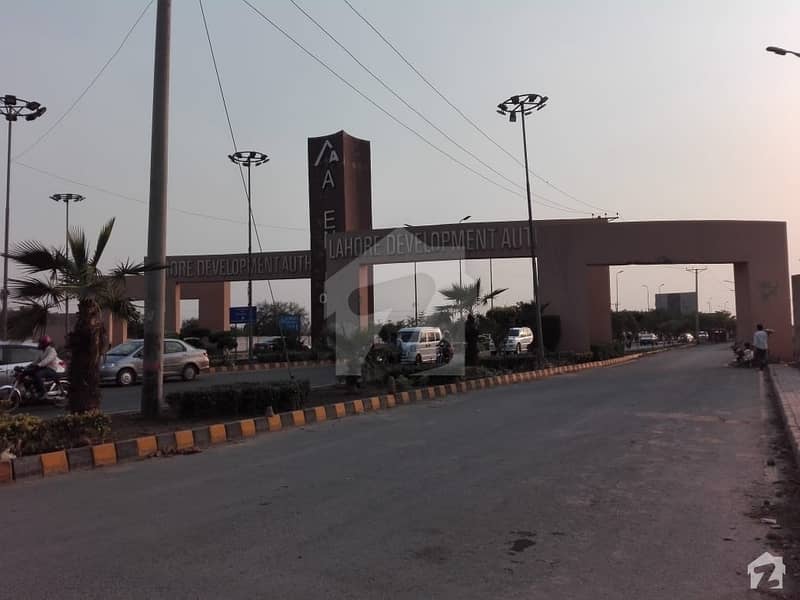 Prime Location Commercial Plot In LDA Avenue For sale