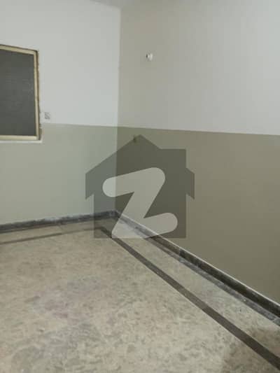 720 Square Feet Lower Portion For Rent In The Perfect Location Of Gulshan-E-Iqbal - Block 13/G