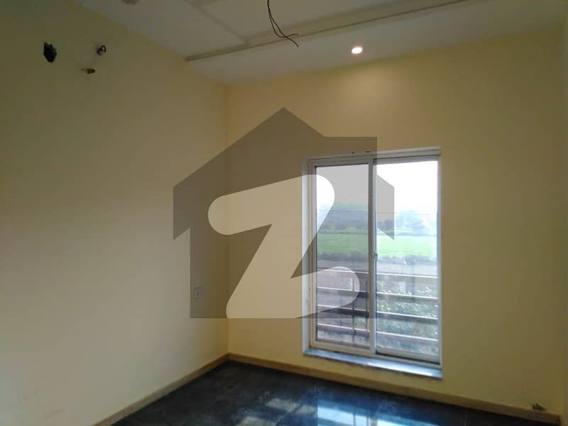 Ideal House Is Available For sale In Millat Town