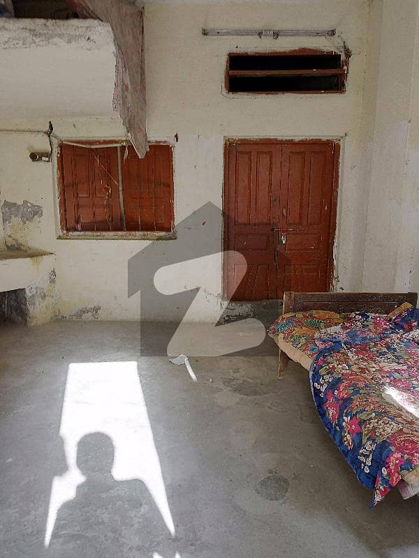 کینال روڈ مردان میں 4 کمروں کا 5 مرلہ مکان 66 لاکھ میں برائے فروخت۔