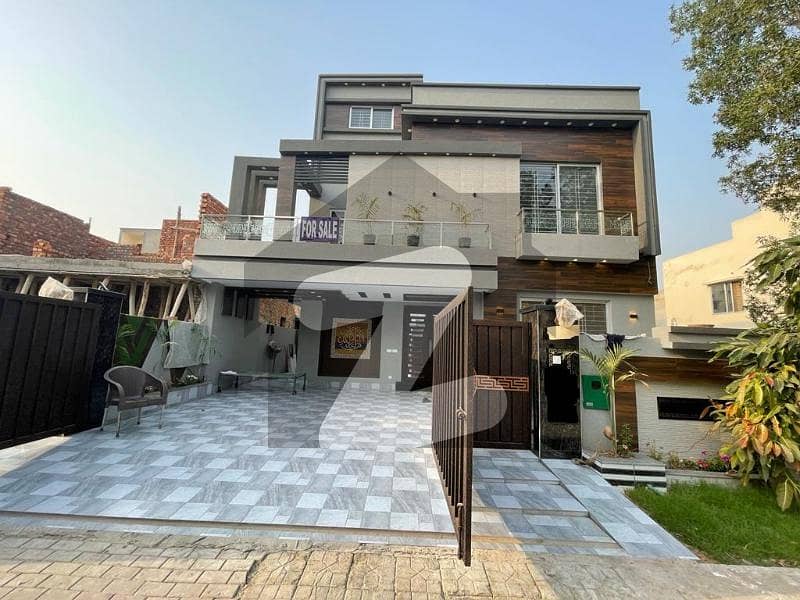 10 Marla Designer House For Sale In Nargis Block Sector C Bahria Town Lahore