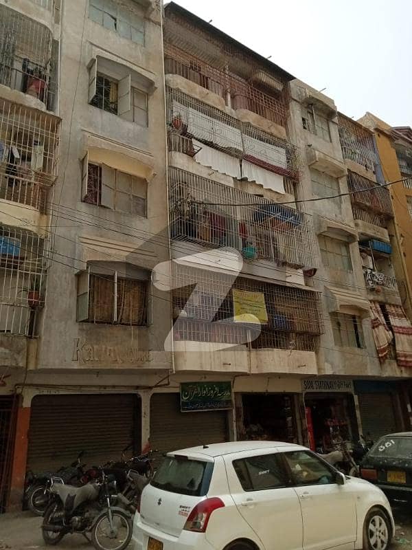 In North Karachi - Sector 11-H Flat Sized 700 Square Feet For sale