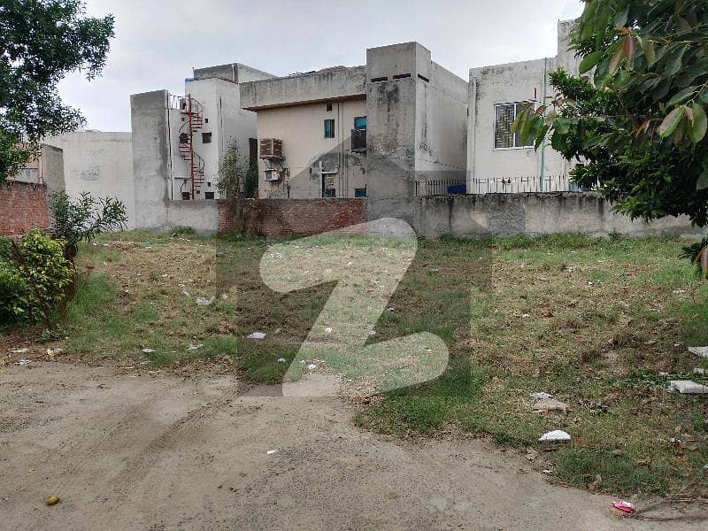 1 Kanal Low Budget Plot For Sale