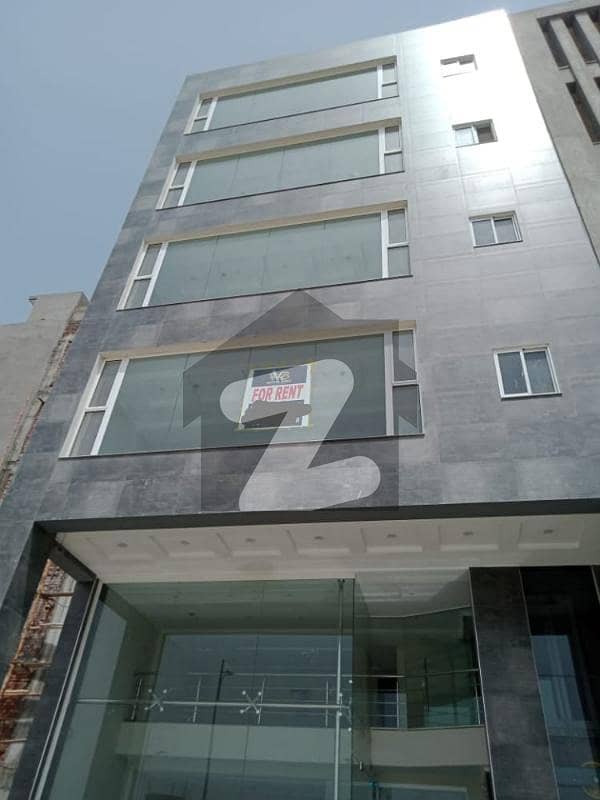 8 Marla Building 7 Floors With Elevator