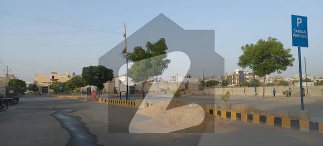 ساداتِ امروہا کوآپریٹو ہاؤسنگ سوسائٹی سکیم 33 کراچی میں 10 مرلہ رہائشی پلاٹ 2.2 کروڑ میں برائے فروخت۔